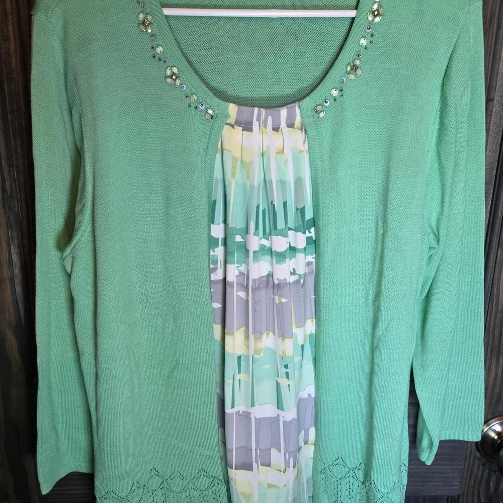 Alfred Dunner green cardigan with abstract geometric pattern in shades of green